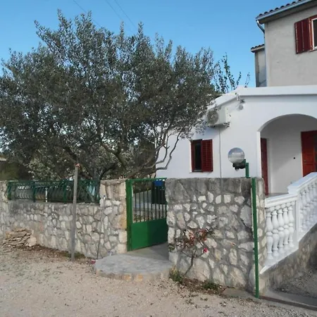 One Bedroom With Terrace Appartement *