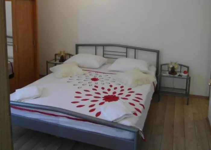 One Bedroom With Terrace Appartement